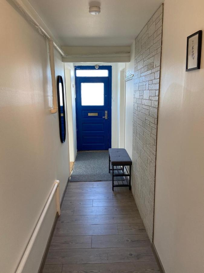 The Little Guesthouse Downtown - Keflavik Airport Exteriör bild